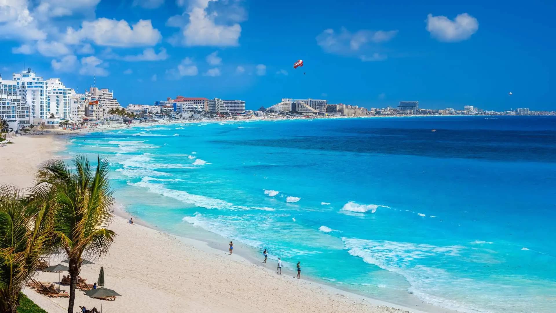 Cancún con Stop Over en Panamá - Imagen 1