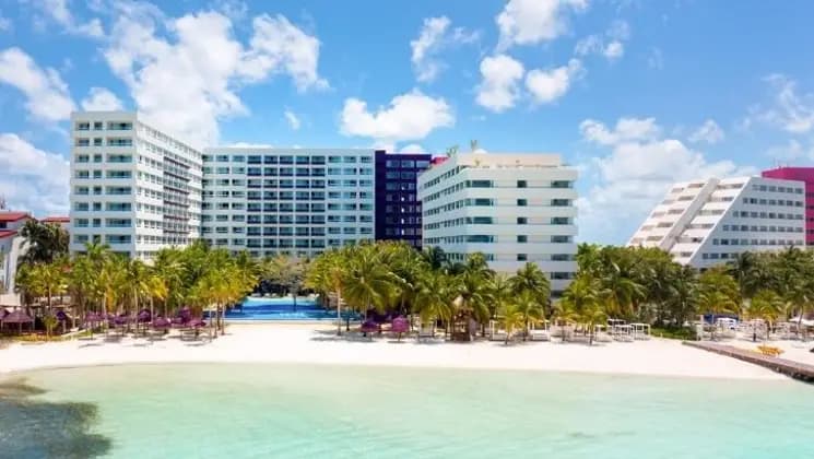 Cancún All Inclusive en Grand Oasis Palm - Imagen 1